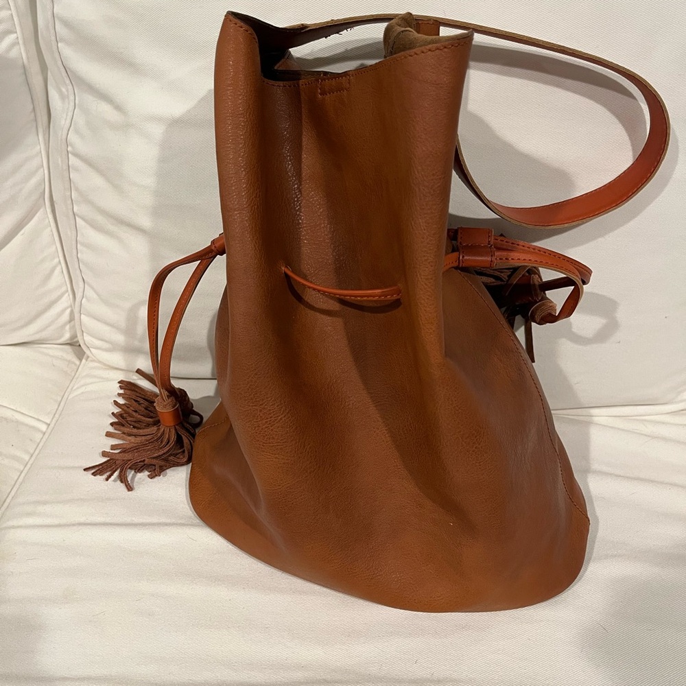 Lucky Brand Brown Leather Shoulder Bag